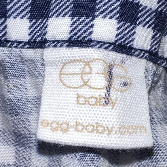 SWEET navy gingham check boy’s button down shirt from “egg” like new. - Picture 4 of 4